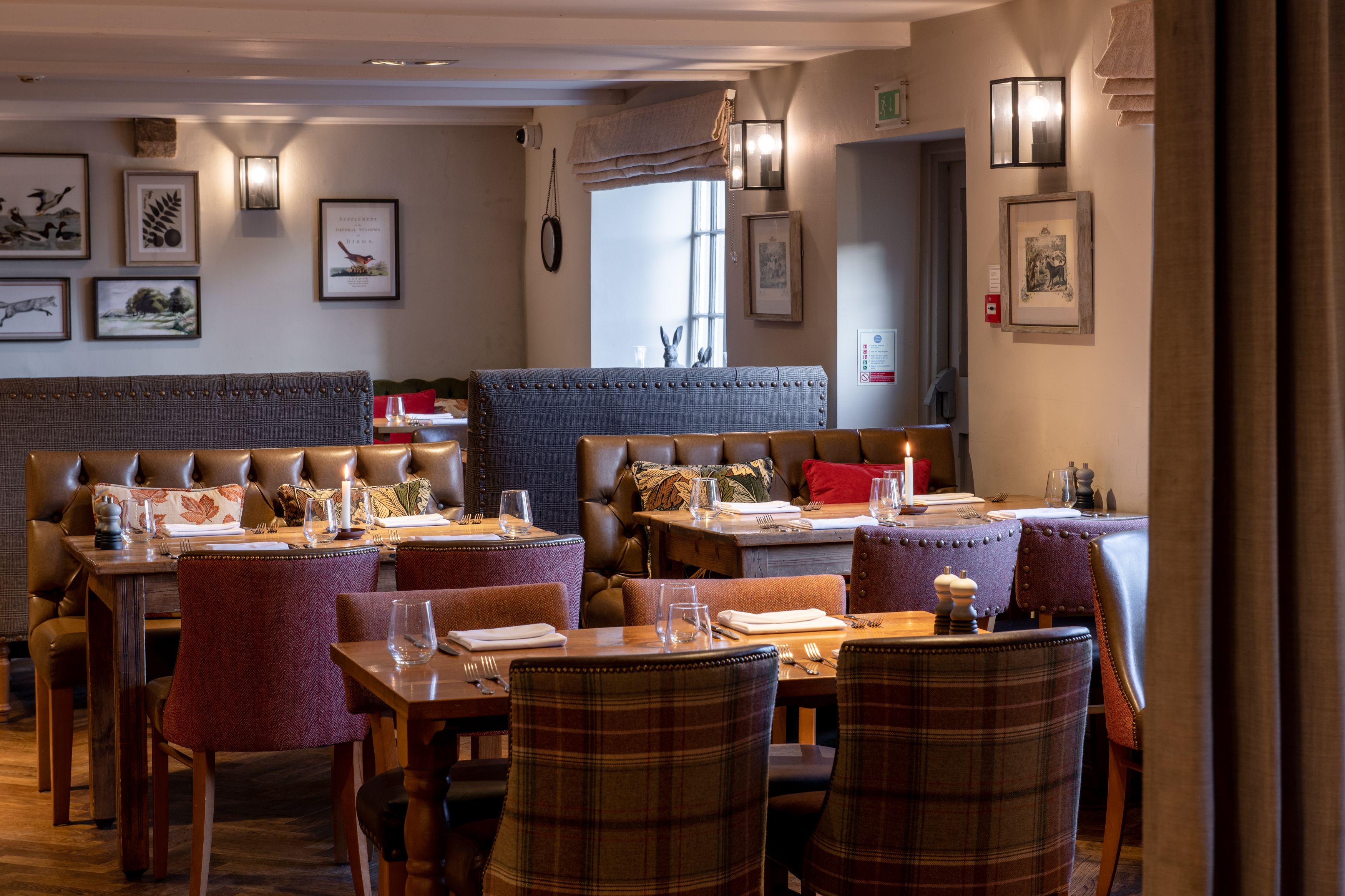 tables in restaurant
